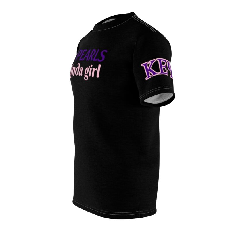 Black t-shirt with purple text "Pearls kinda girl".